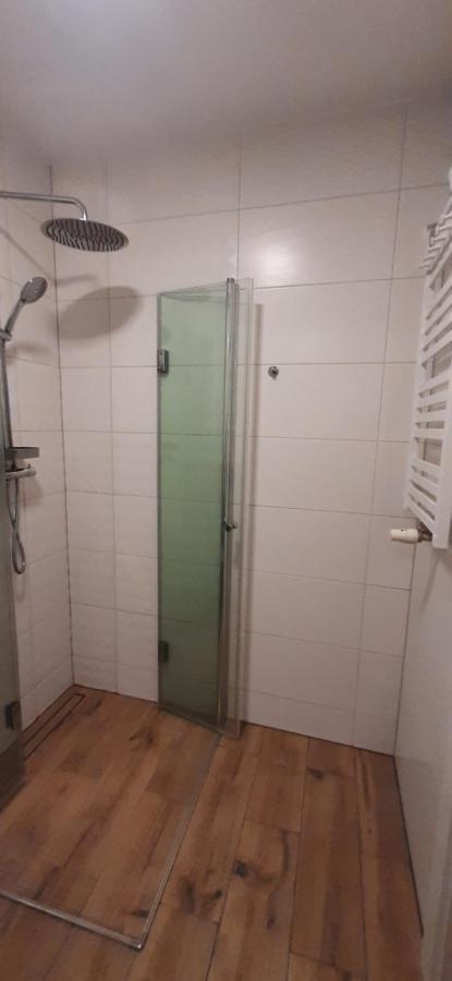 Paryska Home Kołobrzeg Kültér fotó