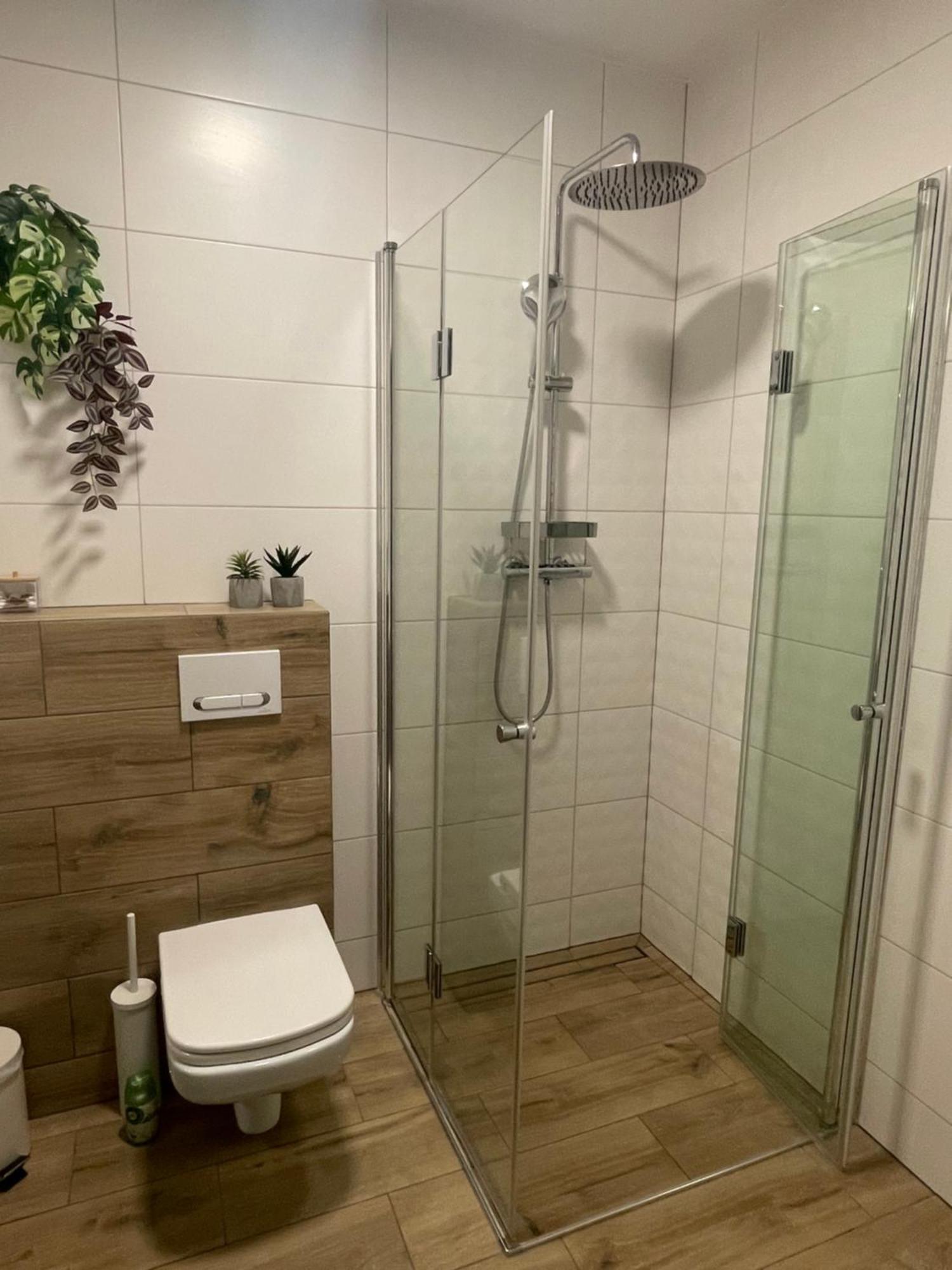 Paryska Home Kołobrzeg Kültér fotó